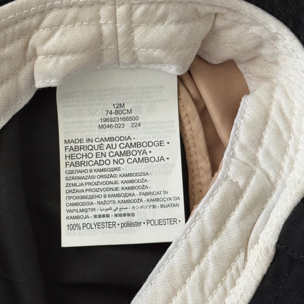 Nike Baby Bucket Hat 12M Black Peach Colorblock Embroidered Logo Chin Strap - Picture 3 of 12